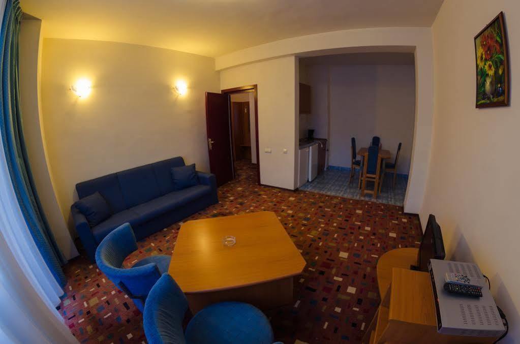 Hotel Hera Predeal Extérieur photo